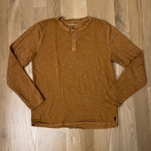 Lucky Brand Men's Orange Long Sleeve Henley Shirt, Medium